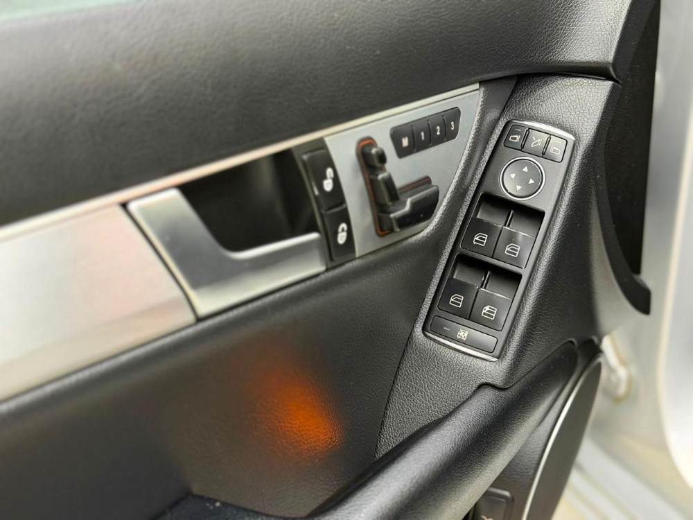 Mercedes-Benz C-Class 250 — foto 11